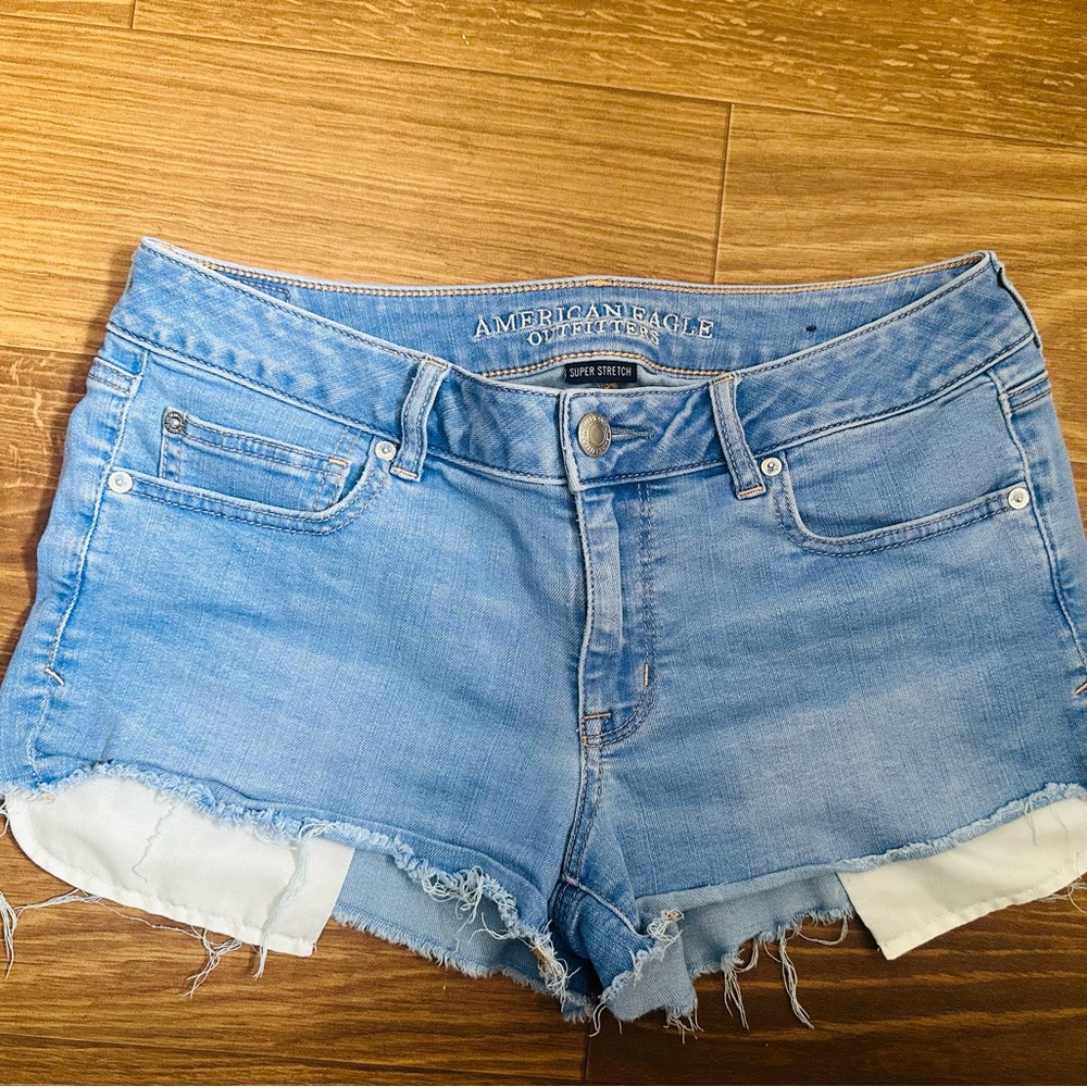 American Eagle Outfitters Women's Sky Blue Jean Shorts shortie size 12